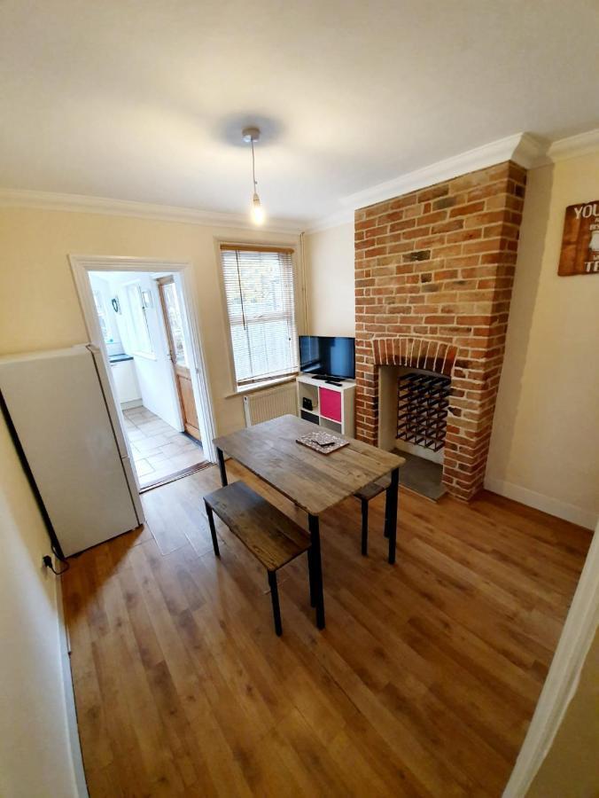 Chelmsford Centre House Apartment Exterior photo
